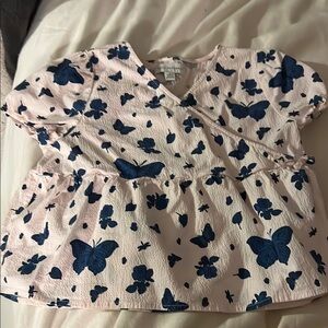 White and Blue Butterfly Print Blouse with Puffed Sleeves
